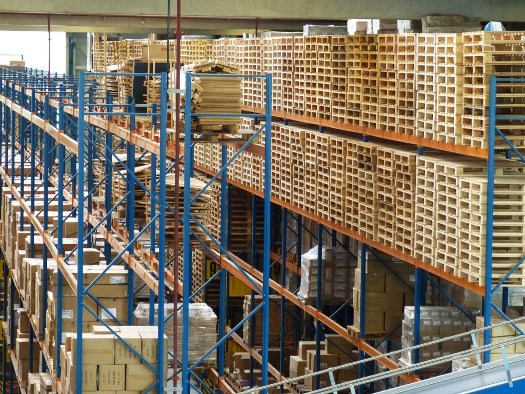 logistics, warehouse, transport-852937.jpg